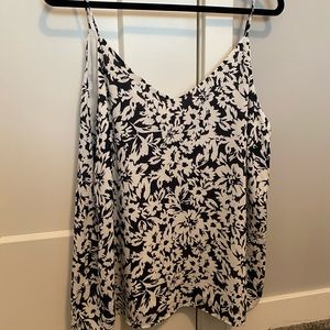 Black and white flowered v-neck blouse
